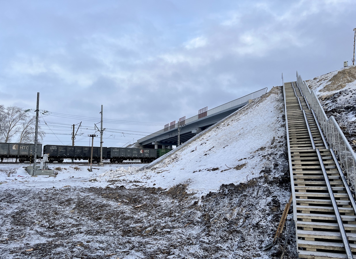 Дорожники открыли движение по путепроводу в Белоярском районе, построенному  благодаря нацпроекту | 26.12.2023 | Екатеринбург - БезФормата